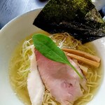 麺酒食堂 ひだりうま - 塩らぁめん