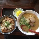 らーめん物語 西遊記 - 今日のお昼は豚辛丼とラーメンセット750円なり！！
            ☆*:.｡. o(≧▽≦)o .｡.:*☆