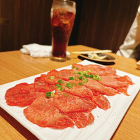 焼肉 にくなべ屋 神戸びいどろ 北野坂店 - 