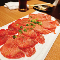 焼肉 にくなべ屋 神戸びいどろ 北野坂店 - 