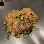 Okonomiyaki Yamamoto - 牛すじネギ焼き