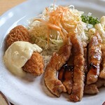 Tonkatsukicchimmurakami - 豚しょうが焼と魚フライ（日替りランチ）