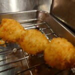 ひげ勝 - ウズラ♪