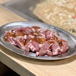 舞留土 - かしら肉…450円×2人前