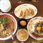 徳島ラーメン 麺王 - 徳島ラーメンと麺王セット