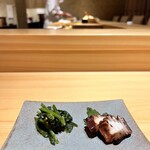 鮨しいな - ほうれん草のごま和えと煮ダコ