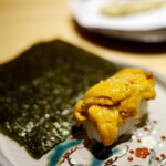 鮨しいな - 白ウニ