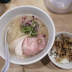 貝麺 みかわ - 