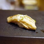 鮨しいな - 穴子・塩