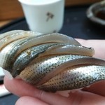 寿司割烹 魚紋 - 新子。リフト(^-^)/