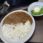 津軽旨米屋 - けの汁カレー。ずんだ、根菜、煮干しの具が入った和風カレー。
