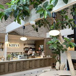 KIIIYA cafe&hostel - 