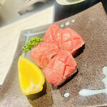 肉の奴隷 - 