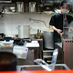 横浜家系総本山 吉村家直系店 ラーメン内田家 - 