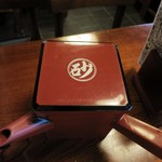 虎ノ門 大坂屋 砂場 - 湯桶