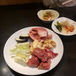 やきやき亭　横川店 - ブリスケ、ホルモン(小腸)、ハラミ