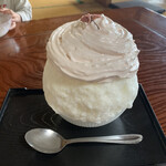 雪みるく - 梅と山ももとさくらエスプーマ