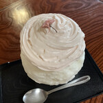 雪みるく - 梅と山ももとさくらエスプーマ