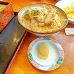 ヤハタすしべん - 