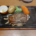 Resutoran Sengoku - プレミアムステーキハンバーグ(和牛入り) 150ｇ 1,250円 ♪