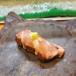 鮨かしわ - とろ