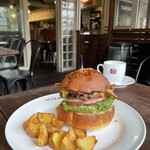 AS CLASSICS DINER - 『Bacon  Cheese Burger¥1,750』 『lunch drink¥150』