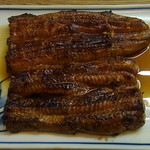 かぶと - 静岡産天然鰻の蒲焼き