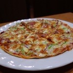 ロマネ - ミックスピザ（Ｍ）