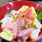 カネセイ - お刺身丼