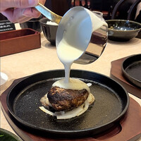 神戸牛ステーキ&カフェ ノーブルウルス 三宮店 - 