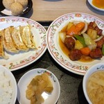 餃子の王将 - 