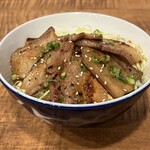 成田萬寿 - ランチ豚丼バラ