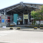 なまこや - 七尾駅から北に進んだ先の港にある道の駅の中