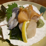 Kinkasaba Warayaki Sushi Kinji - 