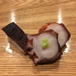 おすし 花富 - ほうじ茶煮蛸