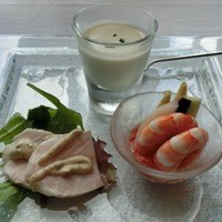 MAIN DINING by THE HOUSE OF PACIFIC - 前菜