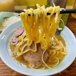 家系ラーメン まこと家 - 