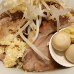 ラーメン二郎 - この日の豚