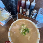 ラーメン陽向 - 一番海苔ラーメン￥850
            by masakun 