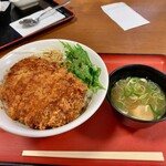 Taga Sa-Bisueria ( Nobori ) Sunakku Ko-Na- - ソースかつ丼。1150円