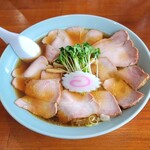 ラーメン処菊忠食堂 - 