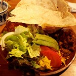 come in家fe maze maze  - ランチメニューから……タコスをチョイス。