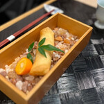 四季彩ダイニング　春 - ●皆さんは、春さんの名物！毛蟹の春巻き