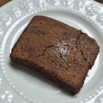 サタデイズ チョコレート ファクトリー カフェ - パウンドケーキ　長沼りんご