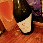 立飲・ビストロシン サンテ - お気に入りのロゼ