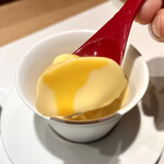 名駅 鮨 天野 - 茶碗蒸し 雲丹ソース和え(茶碗蒸しリフト)