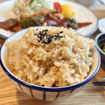 菜じゃ - スペシャル玄米定食・ハンバーグ(\1,200)　玄米ごはん