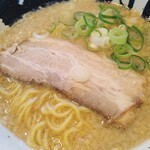 Ramenchan - 背油麺