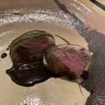 レストランRyu - 月替わりの松阪牛メイン料理（桜餅の風味で…）