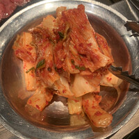 焼肉 ジャンボ はなれ - 白菜キムチ